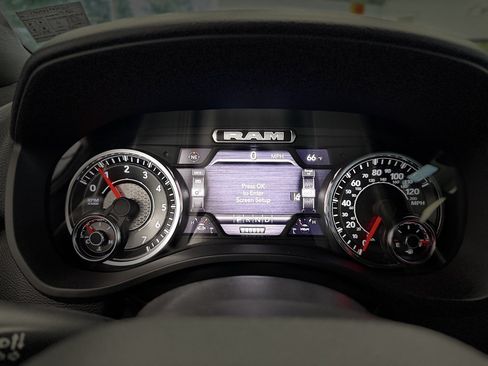 Used 2023 RAM 1500 Big Horn AWD/4WD image 18