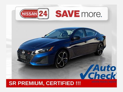 Certified 2023 Nissan Altima 2.5 SR w/ SR Premium Package FWD image 1