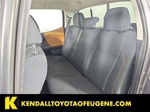 Used 2020 Toyota Tacoma SR5 image 18
