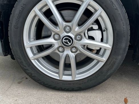 Used 2013 MAZDA MX-5 Miata Sport RWD image 21
