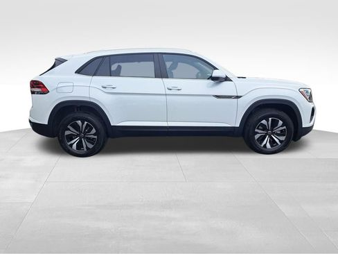 New 2026 Volkswagen Atlas Cross Sport SE AWD/4WD image 7
