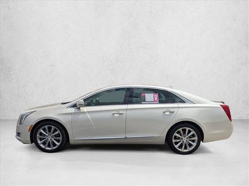 Used 2013 Cadillac XTS Premium FWD image 9