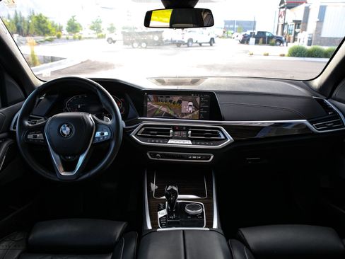Used 2023 BMW X5 xDrive40i AWD/4WD image 29