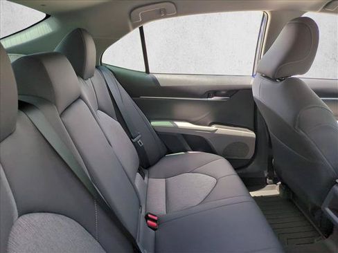 Used 2024 Toyota Camry LE FWD image 18