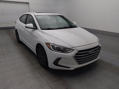 Used 2017 Hyundai Elantra Value Edition FWD image 13