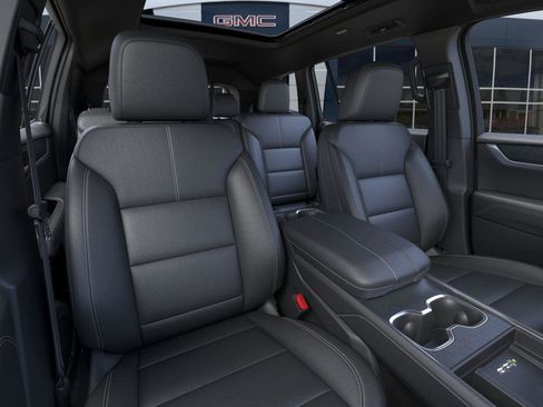 New 2025 GMC Acadia Elevation w/ Elevation Premium Package image 16