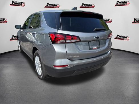Used 2024 Chevrolet Equinox LS w/ LS Convenience Package FWD image 7