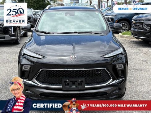 Used 2024 Buick Encore GX Sport Touring AWD/4WD image 3
