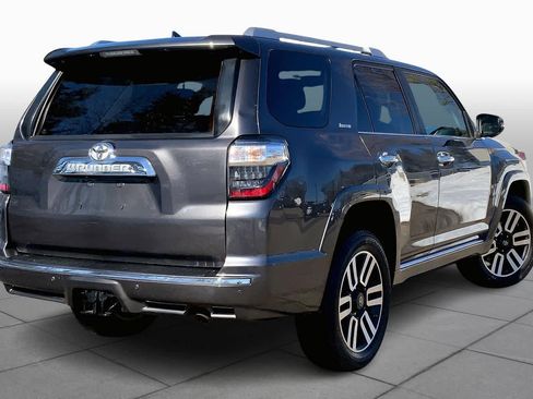 Used 2014 Toyota 4Runner Limited image 13