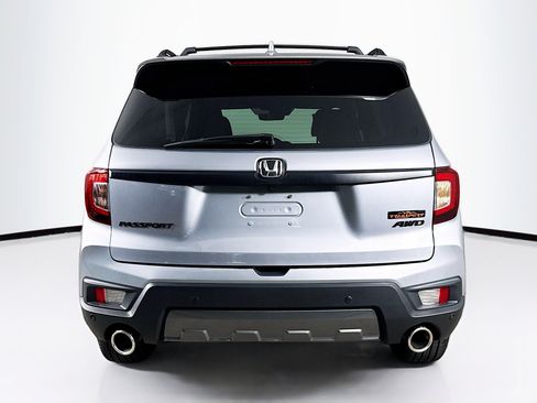 Certified 2022 Honda Passport TrailSport image 32