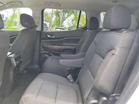 Used 2021 GMC Acadia SLE AWD/4WD image 11