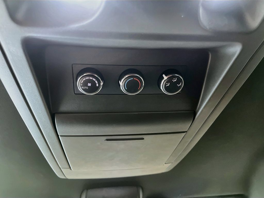 Used 2019 Dodge Grand Caravan GT FWD image 25