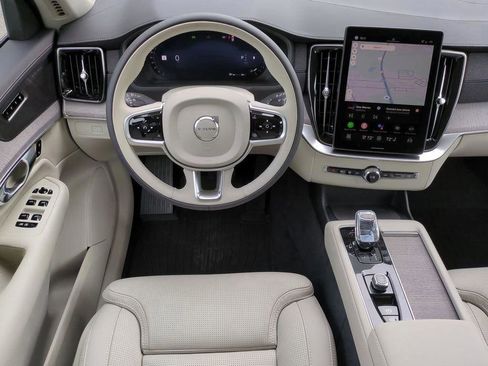 New 2026 Volvo XC90 B6 Ultra w/ Protection Package AWD/4WD image 12