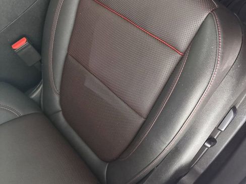 Used 2023 Chevrolet Blazer RS w/ Enhanced Convenience Package image 29