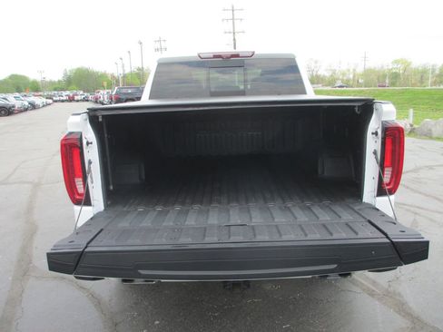 Used 2024 GMC Sierra 1500 Denali image 9