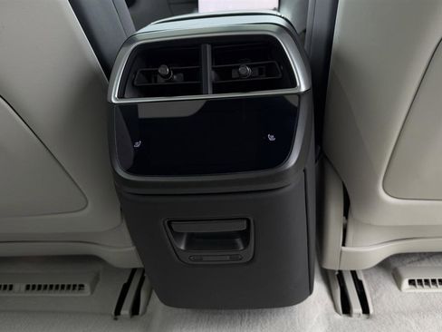 Used 2023 Lucid Air Grand Touring image 29