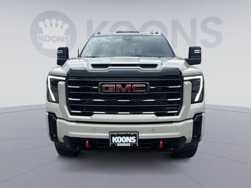 New 2026 GMC Sierra 3500 AT4 w/ AT4 Premium Plus Package AWD/4WD image 7