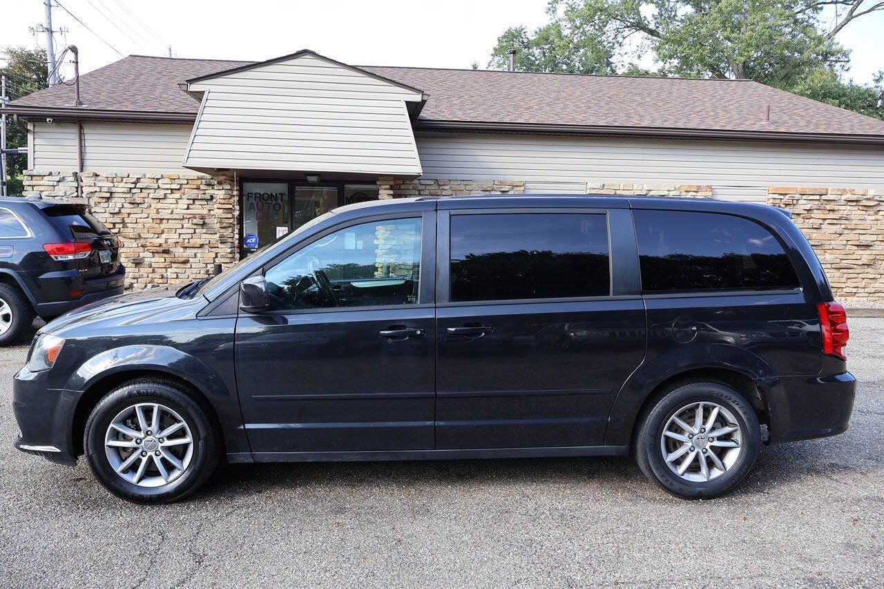 Used 2014 Dodge Grand Caravan R/T w/ Driver Convenience Group FWD image 5