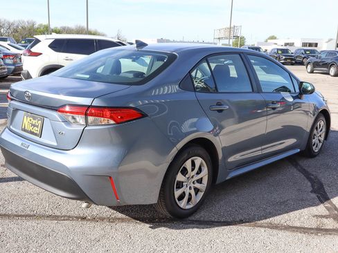 Used 2024 Toyota Corolla LE image 4