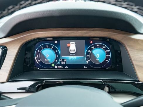 New 2026 Volkswagen Atlas SE FWD image 21