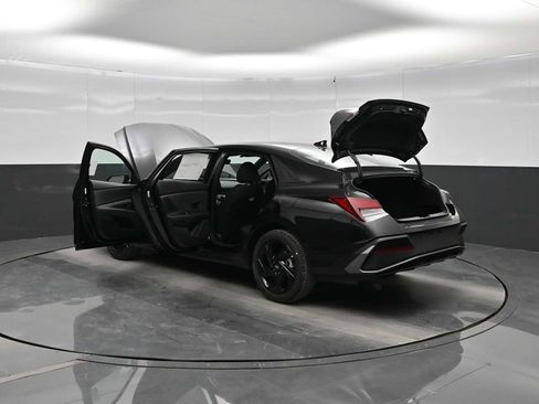 New 2026 Hyundai Elantra Sport FWD image 42