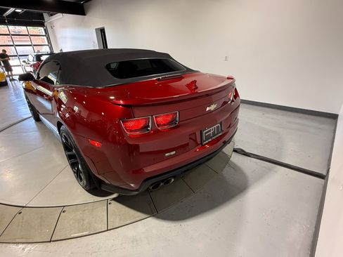 Used 2013 Chevrolet Camaro ZL1 RWD image 16