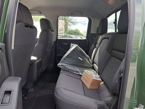 New 2026 Nissan Frontier SV AWD/4WD image 5