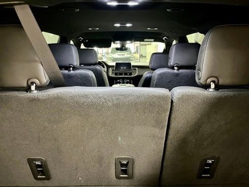 Used 2022 Chevrolet Tahoe High Country AWD/4WD image 4