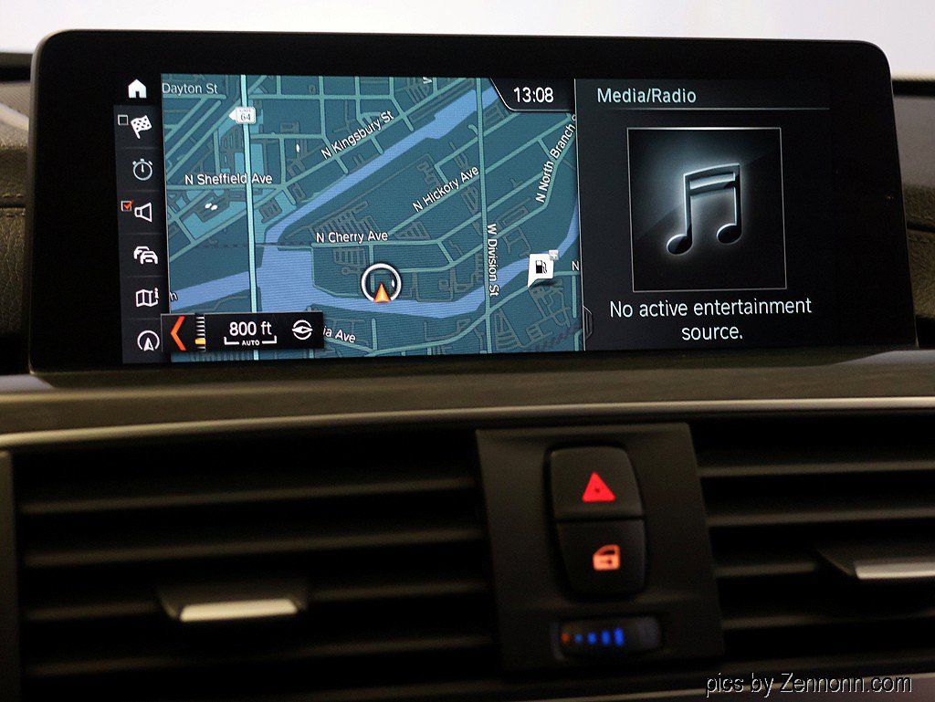 Used 2018 BMW 330i xDrive Sedan w/ Convenience Package AWD/4WD image 19