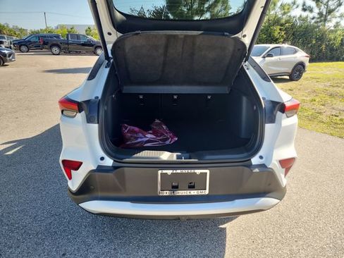 New 2026 Buick Envista Preferred w/ Convenience I Package FWD image 5