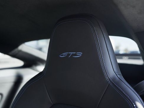 Used 2023 Porsche 911 GT3 image 41