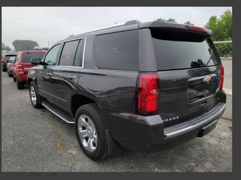 Used 2017 Chevrolet Tahoe Premier AWD/4WD image 3