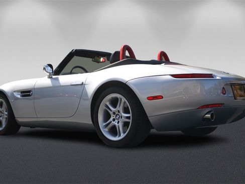 Used 2001 BMW Z8 image 5