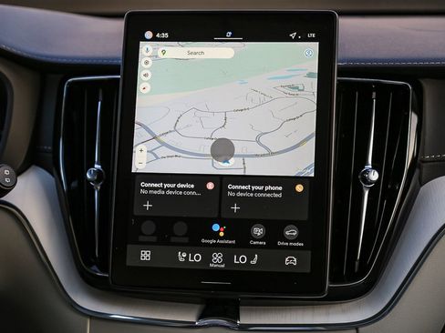 New 2026 Volvo XC60 B5 Ultra AWD/4WD image 14