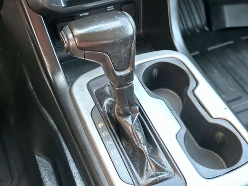 Used 2020 Chevrolet Colorado LT w/ Safety Package image 20