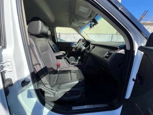 Used 2019 Ford Flex Limited AWD/4WD image 29