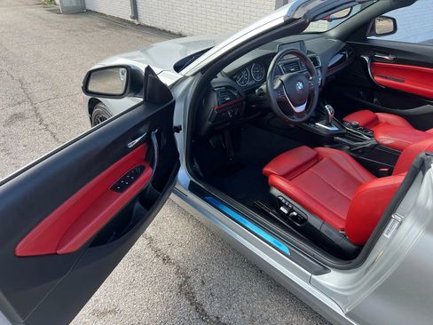 Used 2016 BMW 228i Convertible image 18