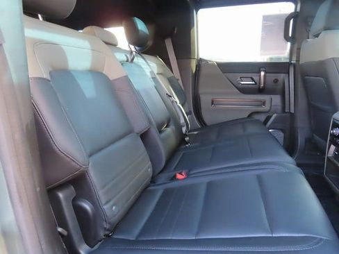 Used 2024 GMC Hummer EV 3X w/ LPO, Illumination Package image 46