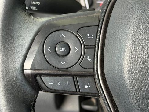 Used 2021 Toyota Camry SE image 20