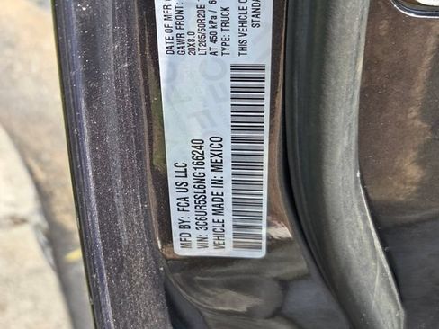Used 2022 RAM 2500 Limited AWD/4WD image 12