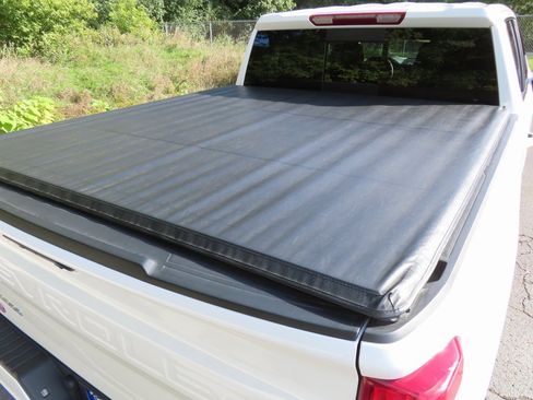 Used 2024 Chevrolet Silverado 1500 RST w/ Convenience Package II image 18