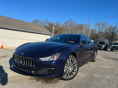 Used 2018 Maserati Ghibli image 1
