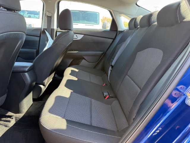 Used 2023 Kia Forte LXS w/ LXS Technology Package FWD image 8