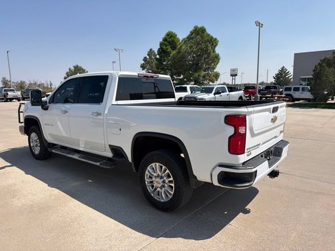 Used 2023 Chevrolet Silverado 3500 High Country w/ Safety Package II AWD/4WD image 3