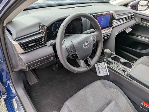 New 2026 Toyota Camry LE FWD image 9