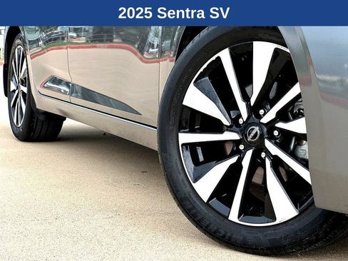 Used 2025 Nissan Sentra SV w/ SV Premium Package FWD image 2