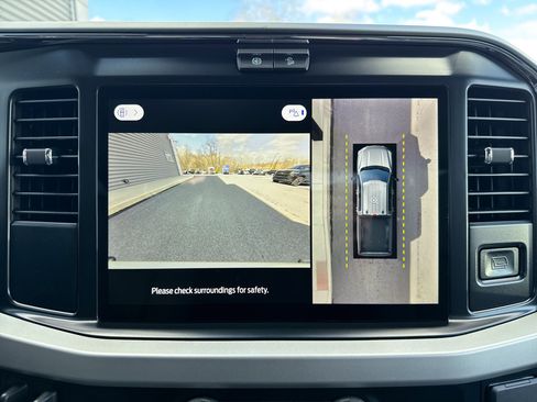 New 2026 Ford F250 XLT w/ XLT Premium Package image 12