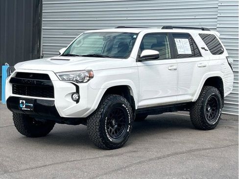 Used 2019 Toyota 4Runner TRD Off-Road Premium image 6