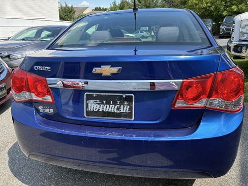 Used 2013 Chevrolet Cruze LS FWD image 5