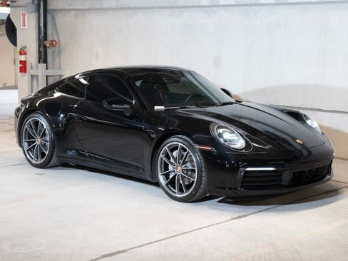Certified 2020 Porsche 911 Carrera RWD image 7
